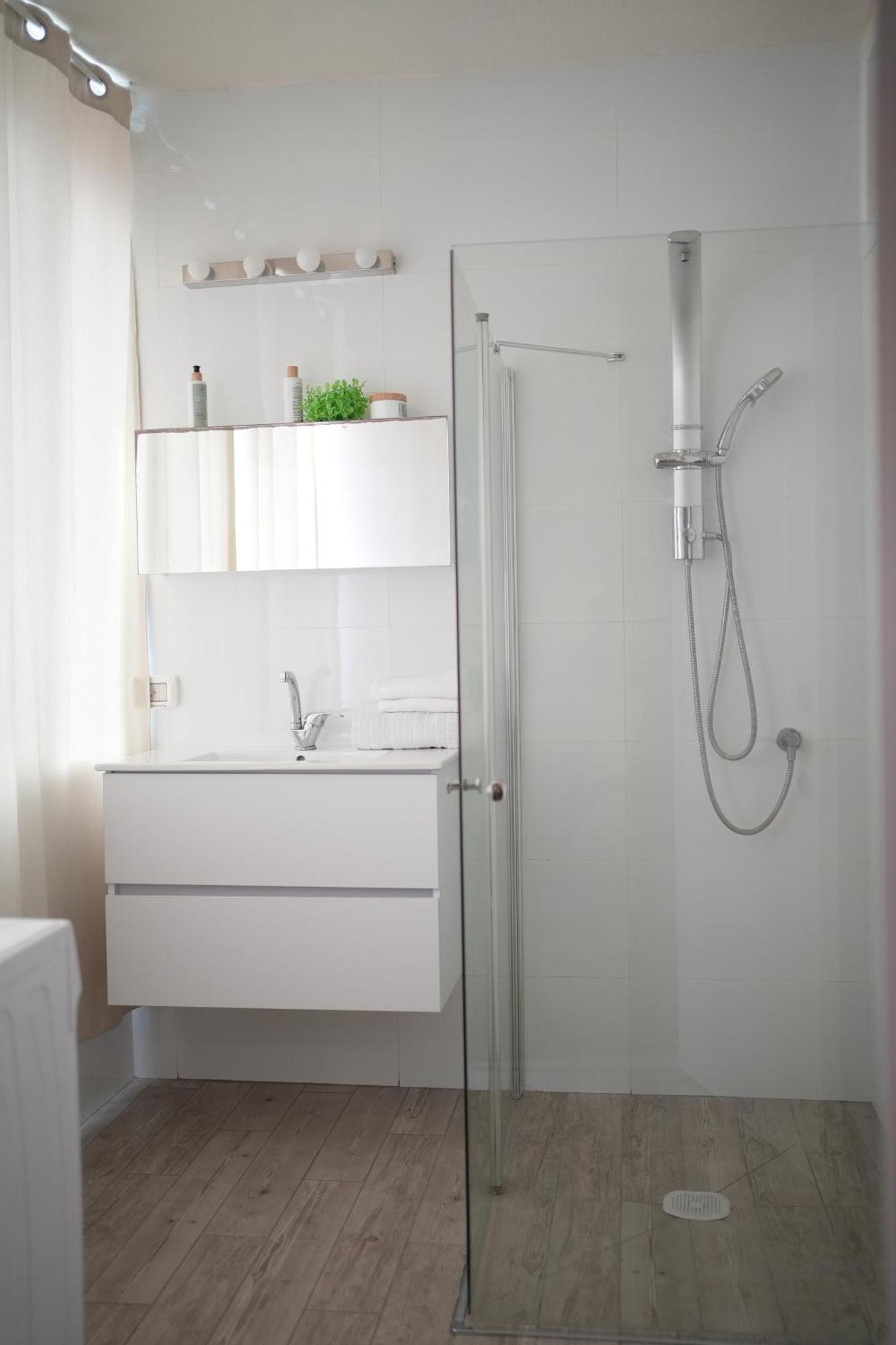 Mys Luxury Netanja