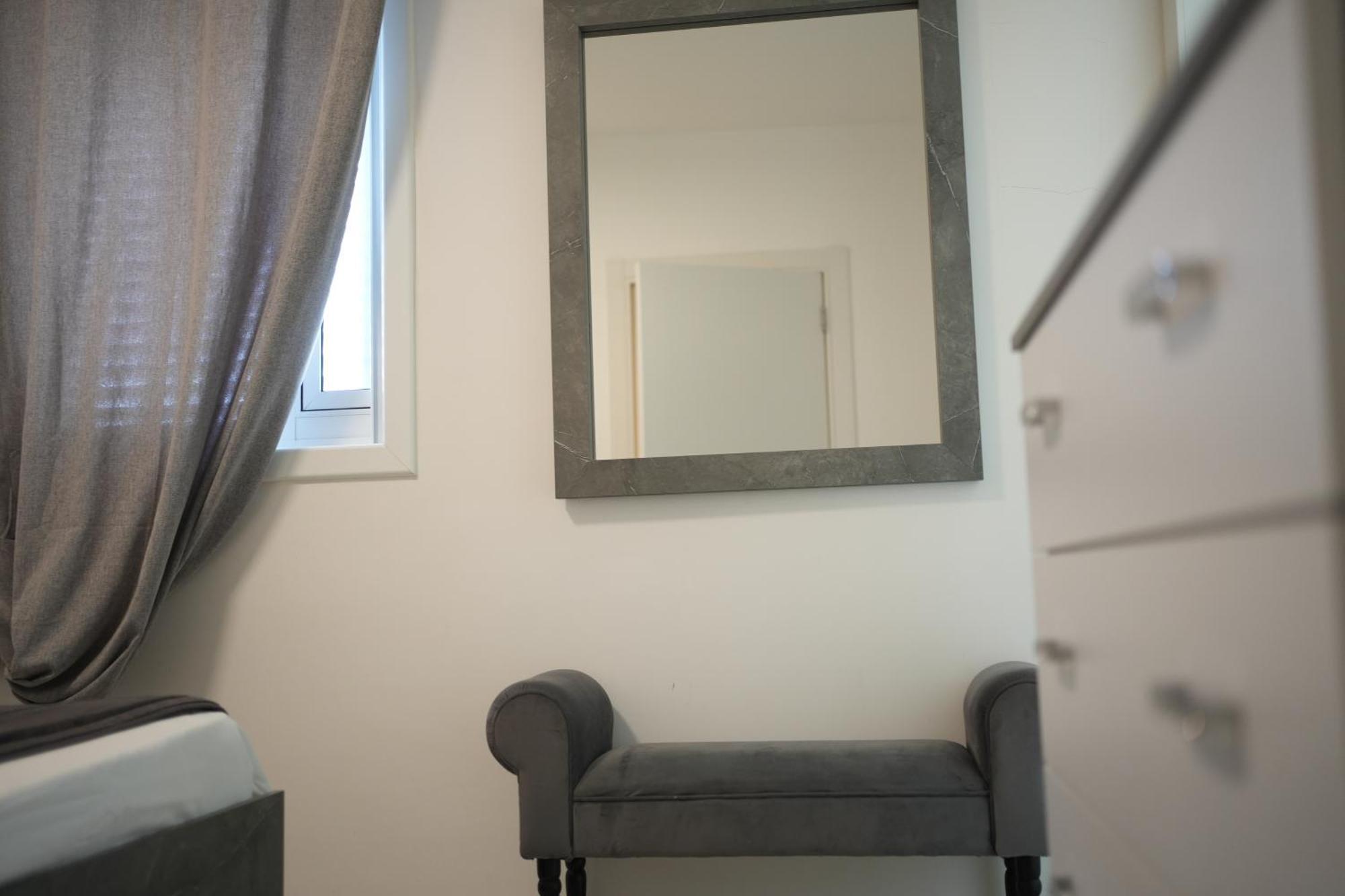Mys Luxury Apartment Netanja